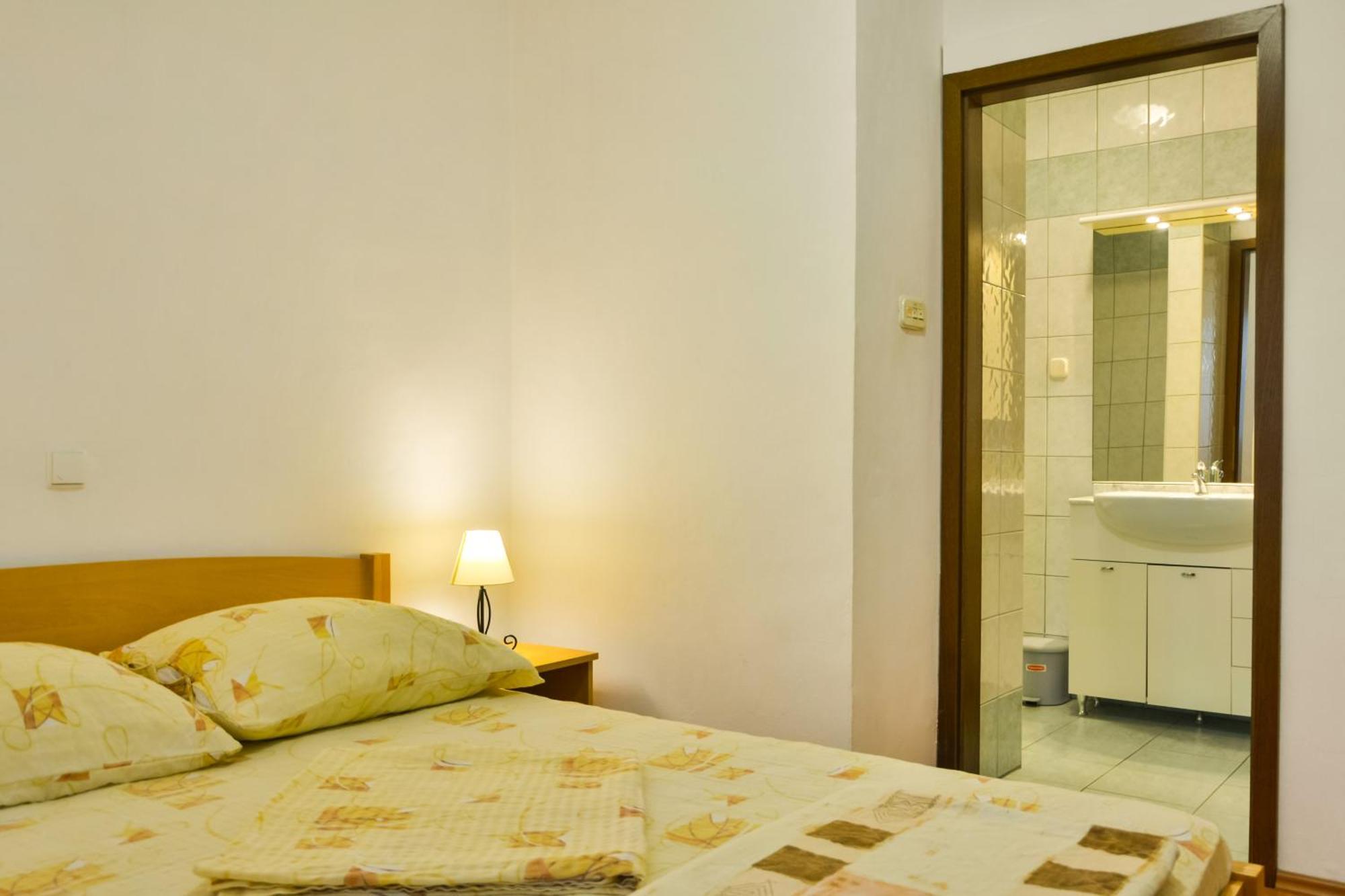 Apartments With A Parking Space Senj - 11520 Quarto foto
